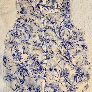Floral Blue and White Sleeveless Top H&M sz medium
